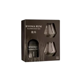 ryoma rum con due bicchieri enotabaccheria ferrulli gravina in puglia